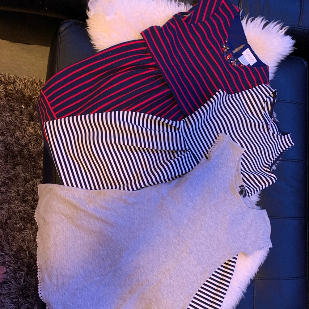 bundle of 3 dresses 👗 ★
